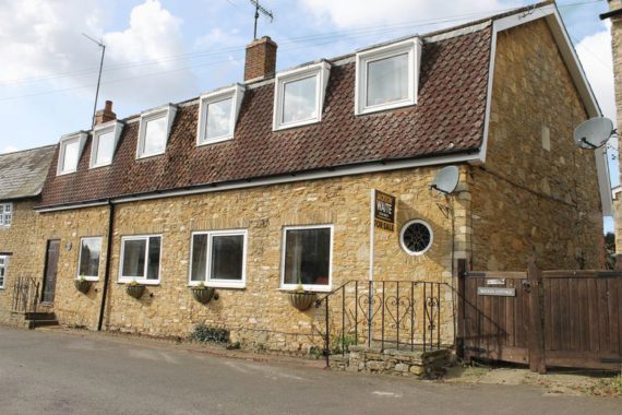 4&nbsp;Bedroom&nbsp;Semi-Detac...